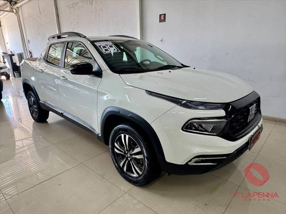 FIAT TORO 1.3 TURBO 270 FLEX FREEDOM AT6 FIAT TORO 1.3 TURBO 270 FLEX FREEDOM AT6